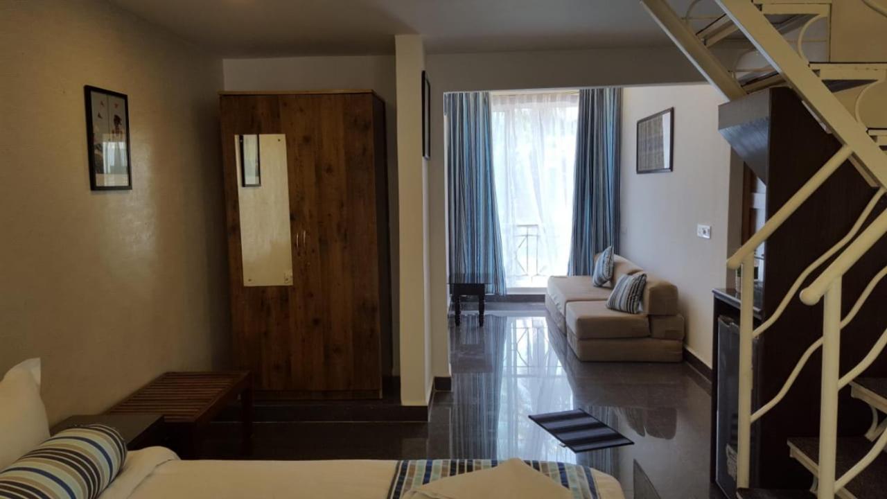 Aparthotel Pool Facing Studio Candolim